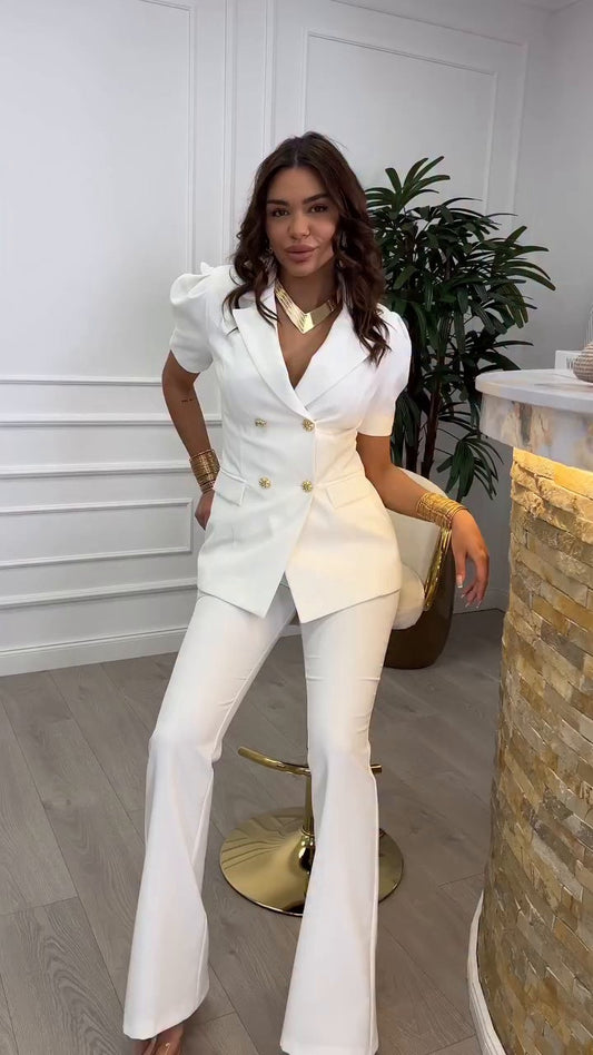 Conjunto chaqueta cruzada y pantalón acampanado - Blanco