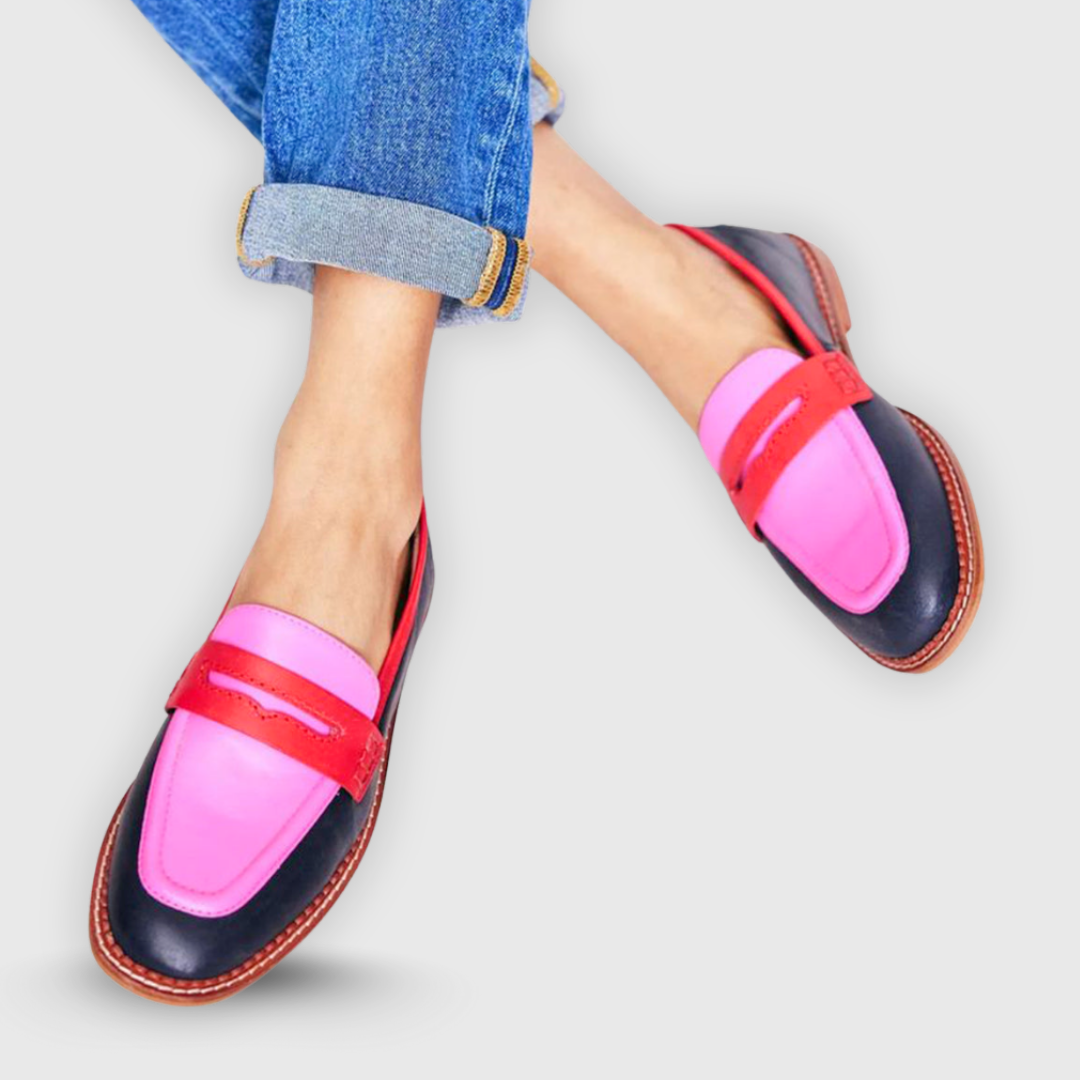 Mocasines bicolor en contraste
