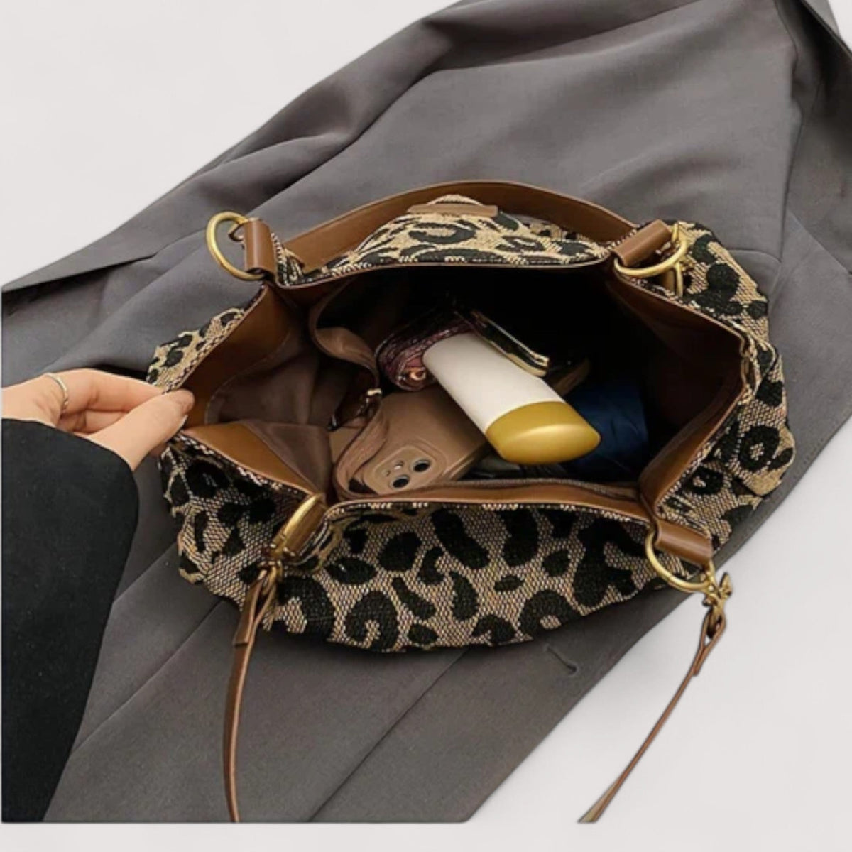 Bolso tote de lona con estampado de leopardo - vista lateral