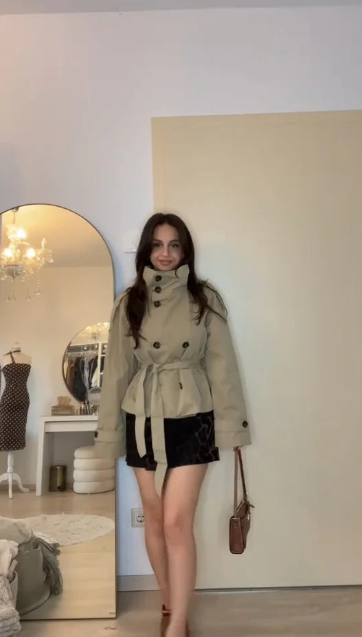 Gabardina Joana caqui con cinturón