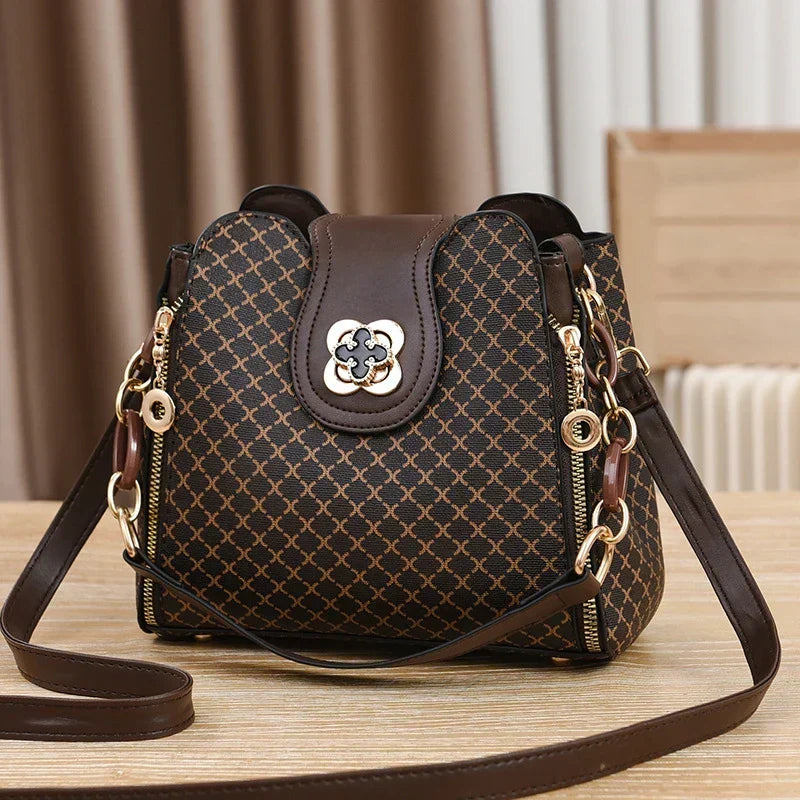 Bolso acolchado café