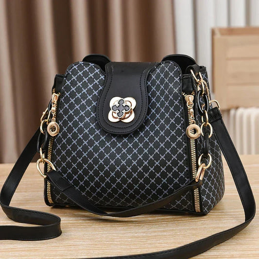 Bolso acolchado negro