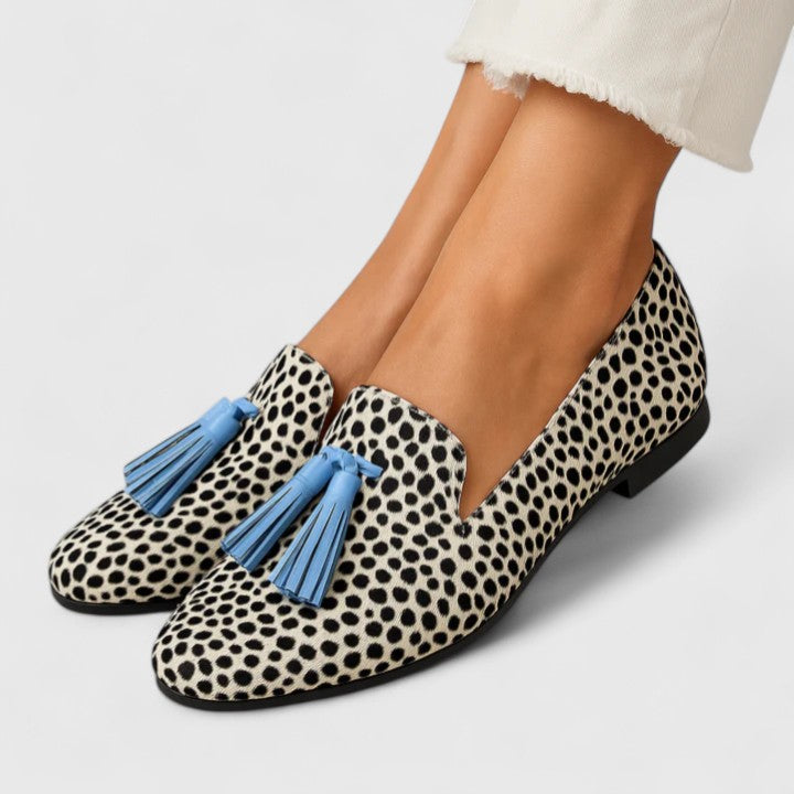 Mocasines cómodos de acabado refinado
